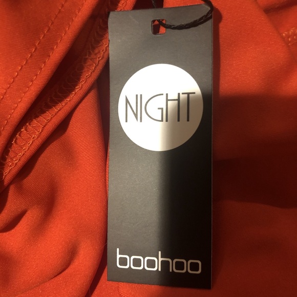 Beautiful orange Super cold shoulder dress! NWT - Picture 3 of 4